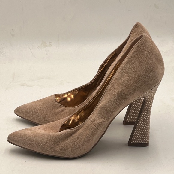 Nine West Elegant Gray High Heels - Picture 5 of 7